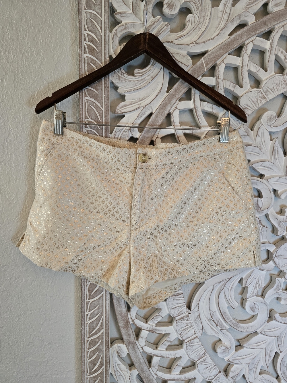 Abercrombie & Fitch Cream Metallic Lace Overlay High-Waist Shorts